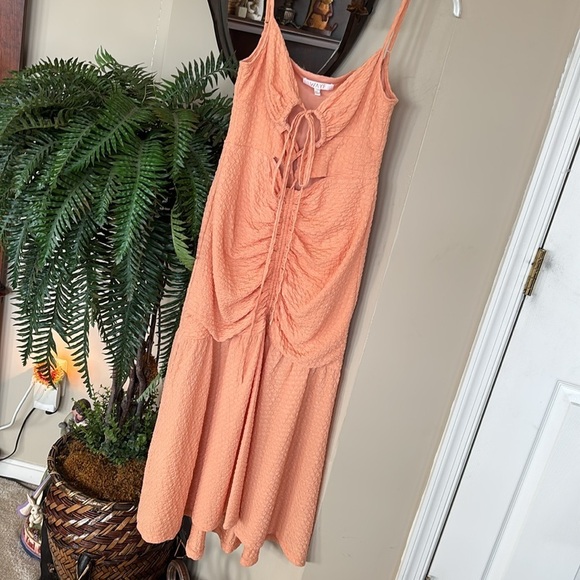 NWOT WAYF Iris Ruffle Hem Midi Dress Orange Ruched Lace Up Cutouts Bodycon Sexy - Picture 10 of 16